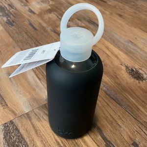 BKR Water Bottle in LITTLE JET (500ml / 16oz)